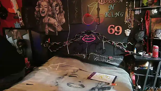 Splash Queen420 online show from February 25, 4:11 am