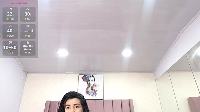 Snapshot of AriannaAdames chatting on May 30, 12:13 pm AriannaAdames online show from May 30, 12:13 pm