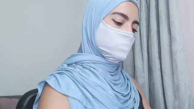 jade nassar online show from December 21, 11:23 pm