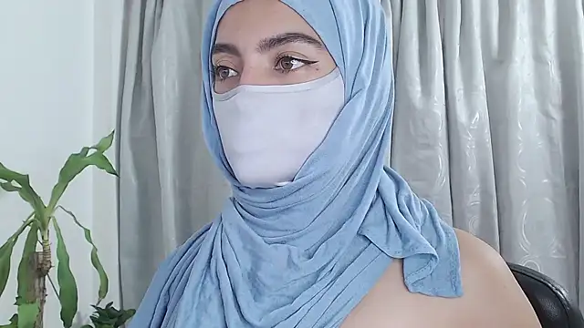 jade nassar online show from February 17, 6:47 pm