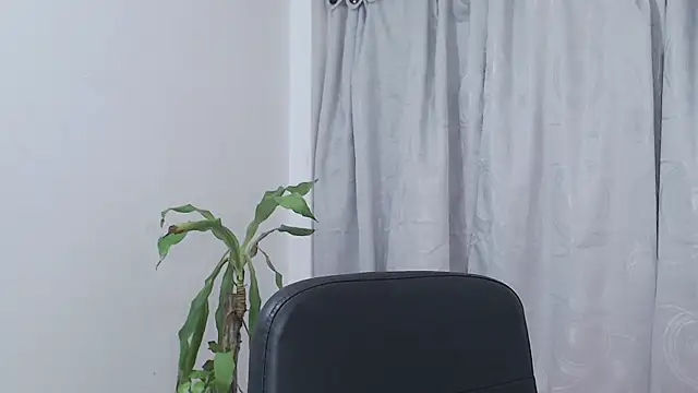 jade nassar online show from March 2, 2:25 am