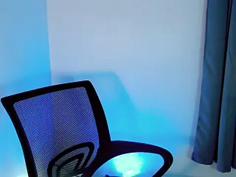 your hottest kim online show from February 28, 3:13 pm