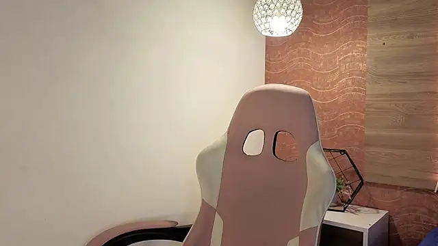 Snapshot of AgnesIvanova chatting on November 16, 6:57 pm AgnesIvanova online show from November 16, 6:57 pm