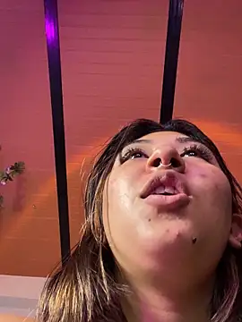 Snapshot of emilysofiia chatting on September 27, 8:36 pm emilysofiia online show from September 27, 8:36 pm