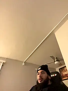 Snapshot of Bbrn69official chatting on November 7, 9:31 am Bbrn69official online show from November 7, 9:31 am