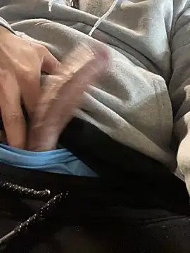 Bbrn69official online show from February 25, 8:40 pm