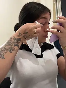 Snapshot of Alyha_Cortes chatting on October 22, 1:11 pm Alyha Cortes online show from October 22, 1:11 pm