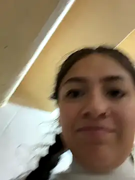 Snapshot of Alyha_Cortes chatting on November 13, 1:10 pm Alyha Cortes online show from November 13, 1:10 pm