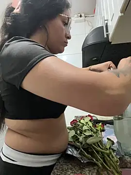 Snapshot of Alyha_Cortes chatting on November 20, 12:22 am Alyha Cortes online show from November 20, 12:22 am