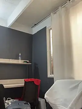 Snapshot of Alyha_Cortes chatting on December 5, 1:09 pm Alyha Cortes online show from December 5, 1:09 pm