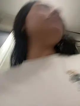 Snapshot of Alyha_Cortes chatting on January 15, 1:16 pm Alyha Cortes online show from January 15, 1:16 pm