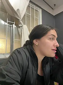 Snapshot of Alyha_Cortes chatting on February 6, 1:47 pm Alyha Cortes online show from February 6, 1:47 pm