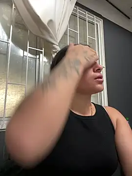 Snapshot of Alyha_Cortes chatting on February 9, 1:26 pm Alyha Cortes online show from February 9, 1:26 pm