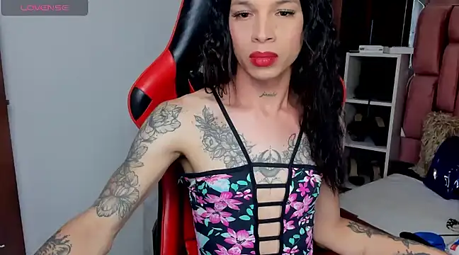 Snapshot of sara_slut21 chatting on March 11, 5:49 am sara slut21 online show from March 11, 5:49 am