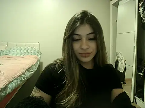 Becca B online show from May 17, 9:22 pm