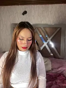 Adarha Ramirez online show from April 10, 3:12 am