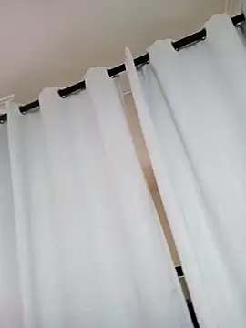 kim7  online show from September 8, 4:50 pm