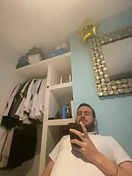 Alexitho25 online show from July 17, 9:41 pm