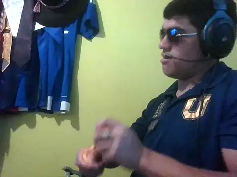 Snapshot of juanfritaa21 chatting on September 28, 9:42 pm juanfritaa21 online show from September 28, 9:42 pm