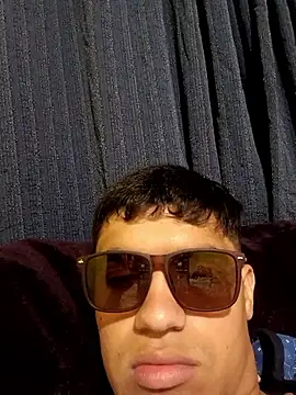 Snapshot of juanfritaa21 chatting on December 21, 5:14 am juanfritaa21 online show from December 21, 5:14 am