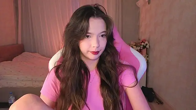 yuna sunshy online show from April 6, 1:36 am