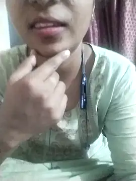 Snapshot of Varsha21 chatting on February 28, 3:02 pm Varsha21 online show from February 28, 3:02 pm