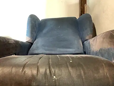 Snapshot of lovehairymature90 chatting on September 8, 7:57 pm lovehairymature90 online show from September 8, 7:57 pm