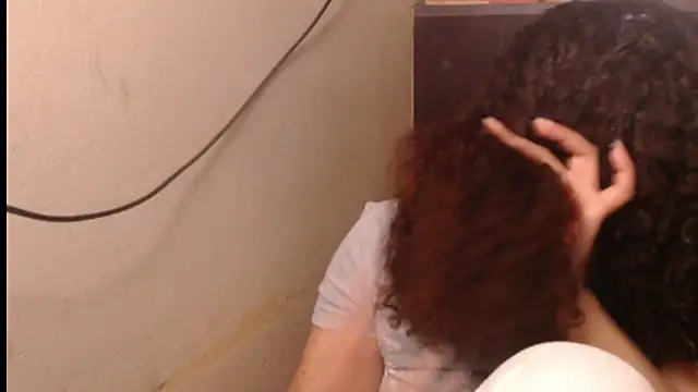 madelene online show from December 2, 1:11 am