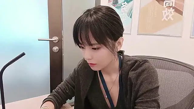 Snapshot of KKMM168 chatting on October 13, 6:46 am KKMM168 online show from October 13, 6:46 am