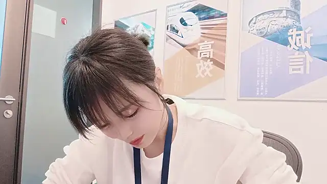 Snapshot of KKMM168 chatting on October 31, 4:57 am KKMM168 online show from October 31, 4:57 am