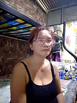 SexyHottMom online show from March 14, 4:07 am