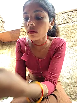 Snapshot of Sonam_mehta chatting on February 19, 3:24 am Sonam mehta online show from February 19, 3:24 am