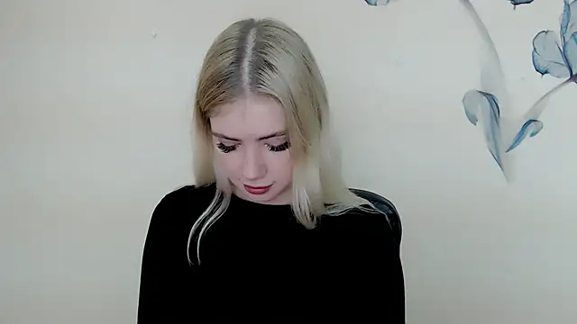 Snapshot of AliceHotty_ chatting on November 21, 9:30 am AliceHotty online show from November 21, 9:30 am