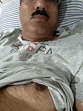 moonflower25 online show from October 21, 8:53 pm