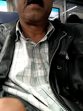 moonflower25 online show from February 9, 5:06 pm