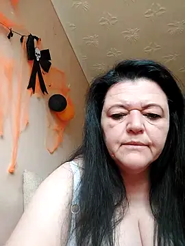 Snapshot of BlacReign chatting on October 30, 12:28 pm BlacReign online show from October 30, 12:28 pm