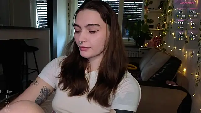 Snapshot of dorfmatratze__ chatting on November 26, 8:37 am dorfmatratze online show from November 26, 8:37 am