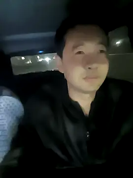 huanhuanaaaaa online show from November 19, 10:15 am