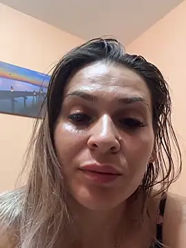 iSelena online show from September 21, 6:53 pm