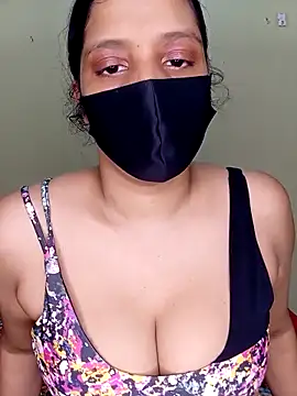 Snapshot of Rose-luckey chatting on October 26, 6:03 pm Rose-luckey online show from October 26, 6:03 pm