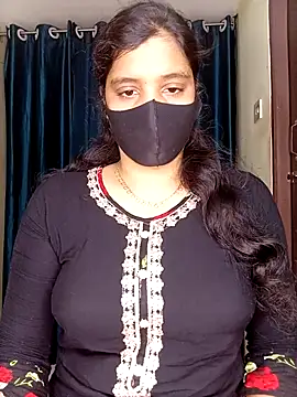 Rose-luckey online show from February 7, 1:15 pm