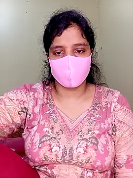 Rose-luckey online show from April 12, 1:16 pm