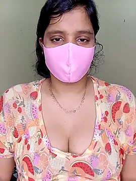 Rose-luckey online show from April 17, 6:44 pm