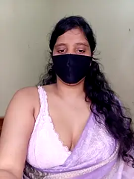 Rose-luckey online show from April 19, 6:10 pm