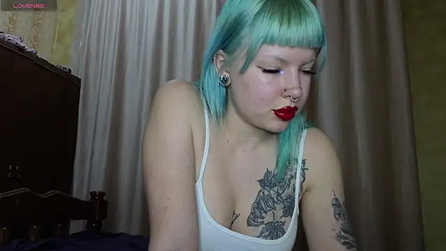 ritaluvswine online show from November 14, 1:26 am