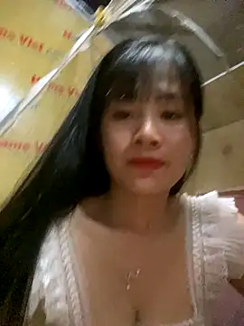 One-nice online show from October 3, 12:24 pm