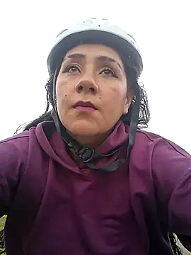 CAROLINE  07 online show from September 18, 1:02 pm