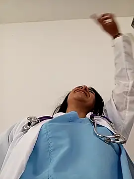 CAROLINE  07 online show from April 15, 10:32 pm