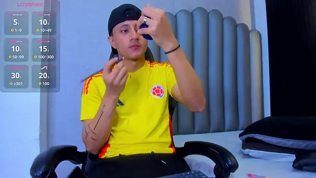  Leohot  online show from February 17, 3:36 am