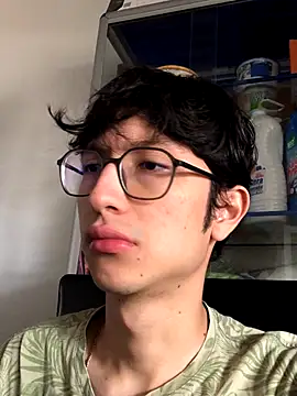 Snapshot of Kevintdx chatting on September 14, 4:28 pm Kevintdx online show from September 14, 4:28 pm